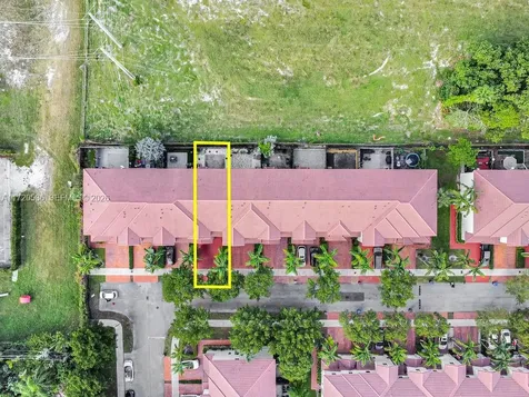 1007 NE 208th Street Miami FL 33179