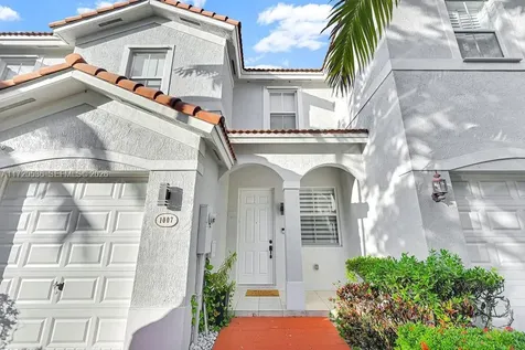 1007 NE 208th Street Miami FL 33179