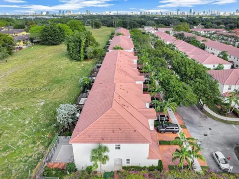 1007 NE 208th Street Miami FL 33179