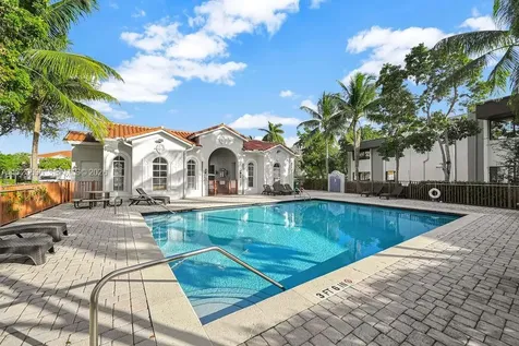 1007 NE 208th Street Miami FL 33179