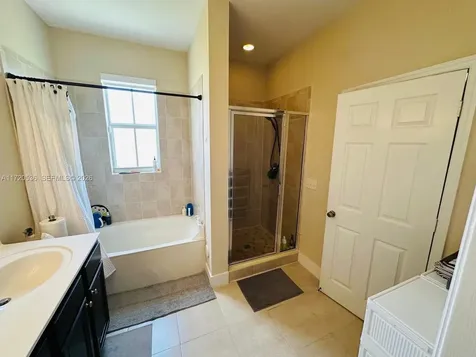 1007 NE 208th Street Miami FL 33179