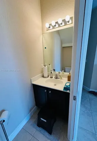 1007 NE 208th Street Miami FL 33179