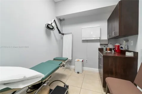 6705 Red Road Coral Gables FL 33143