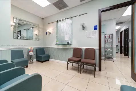 6705 Red Road Coral Gables FL 33143