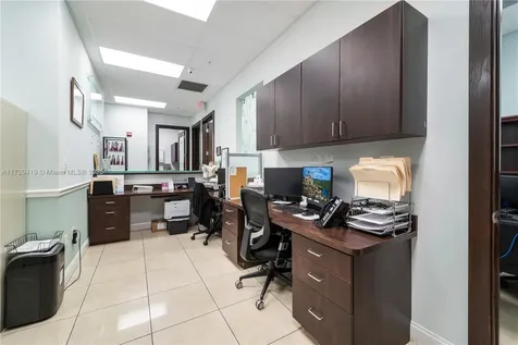 6705 Red Road Coral Gables FL 33143