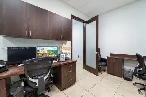 6705 Red Road Coral Gables FL 33143