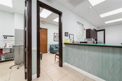 6705 Red Road Coral Gables FL 33143