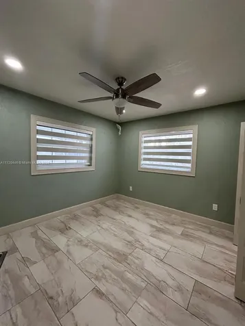 971 E 45th Street Hialeah FL 33013