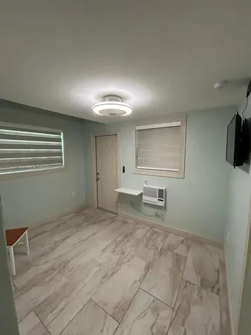 971 E 45th Street Hialeah FL 33013