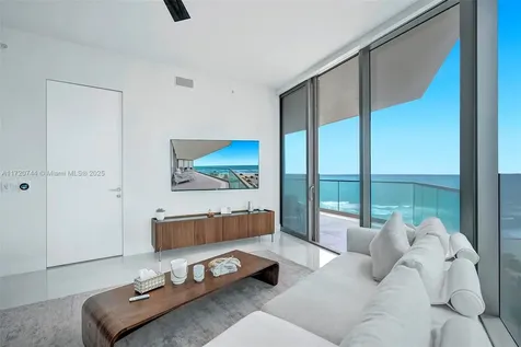 18975 Collins Avenue Sunny Isles Beach FL 33160