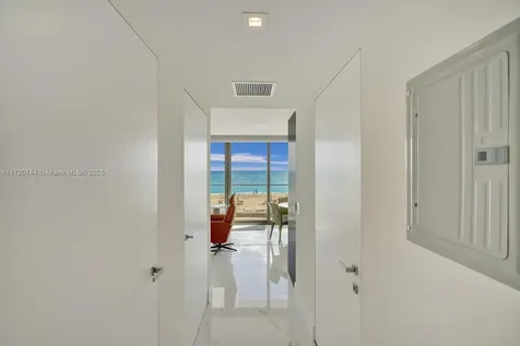 18975 Collins Avenue Sunny Isles Beach FL 33160