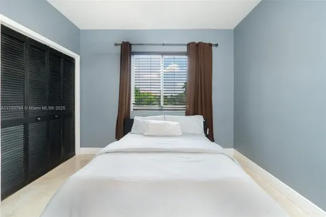 8198 NW 162nd Street Miami Lakes FL 33016