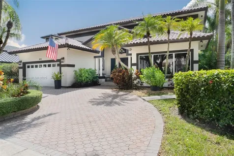 8198 NW 162nd Street Miami Lakes FL 33016