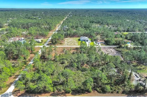1020 Lake Avenue Lehigh Acres FL 33972