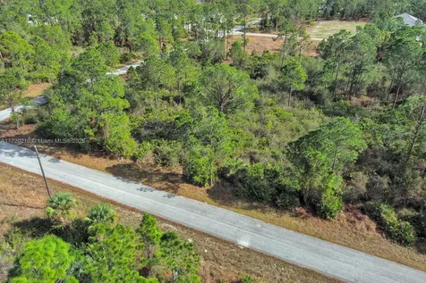 1020 Lake Avenue Lehigh Acres FL 33972