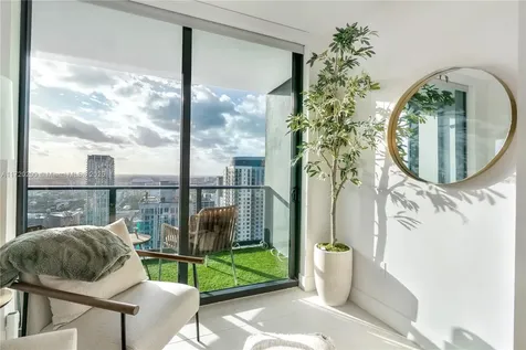 601 NE 1 Avenue Miami FL 33132