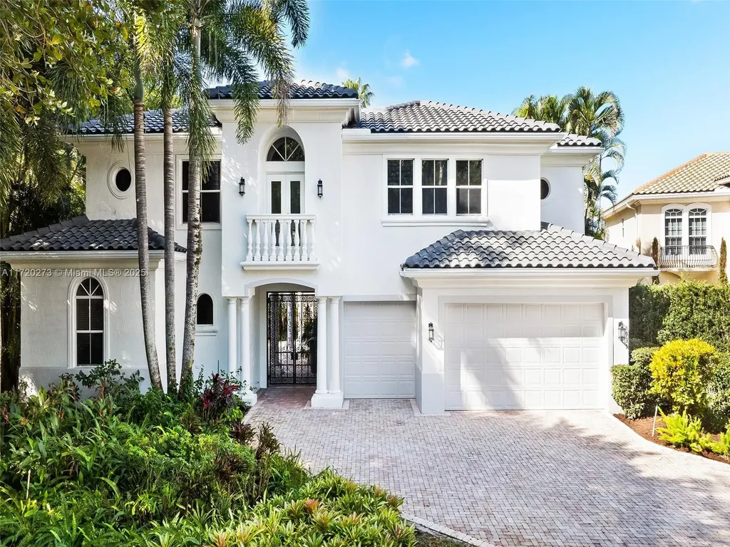 8935 Oakland Hills Drive Delray Beach FL 33446