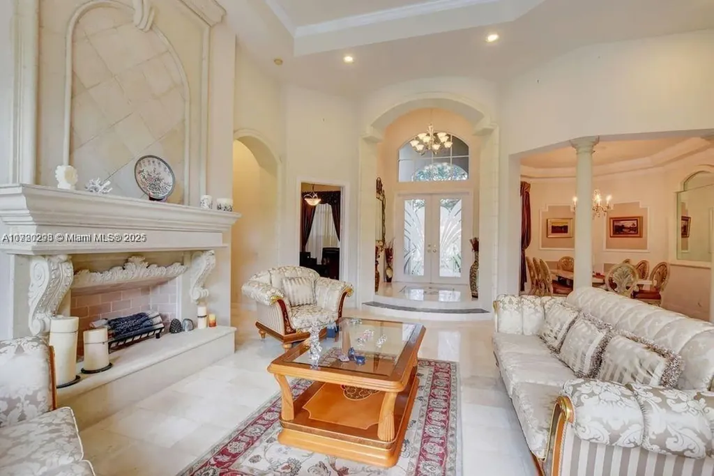 6139 Via Venetia S Delray Beach FL 33484