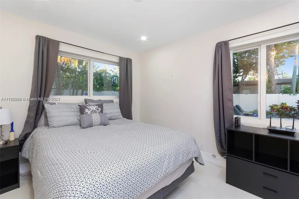 1808 SW 9th Street #1-2 Fort Lauderdale FL 33312