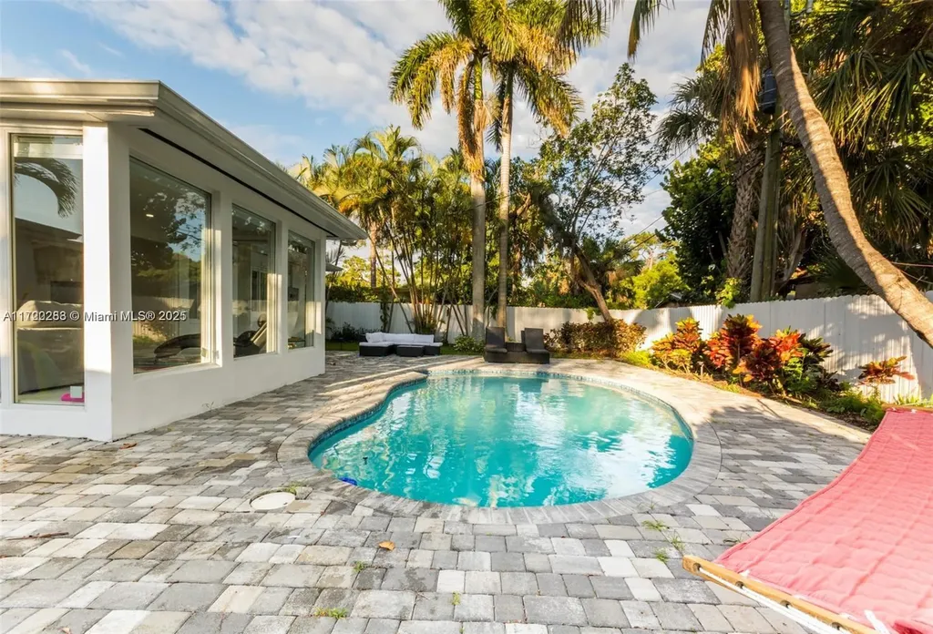 1808 SW 9th Street #1-2 Fort Lauderdale FL 33312