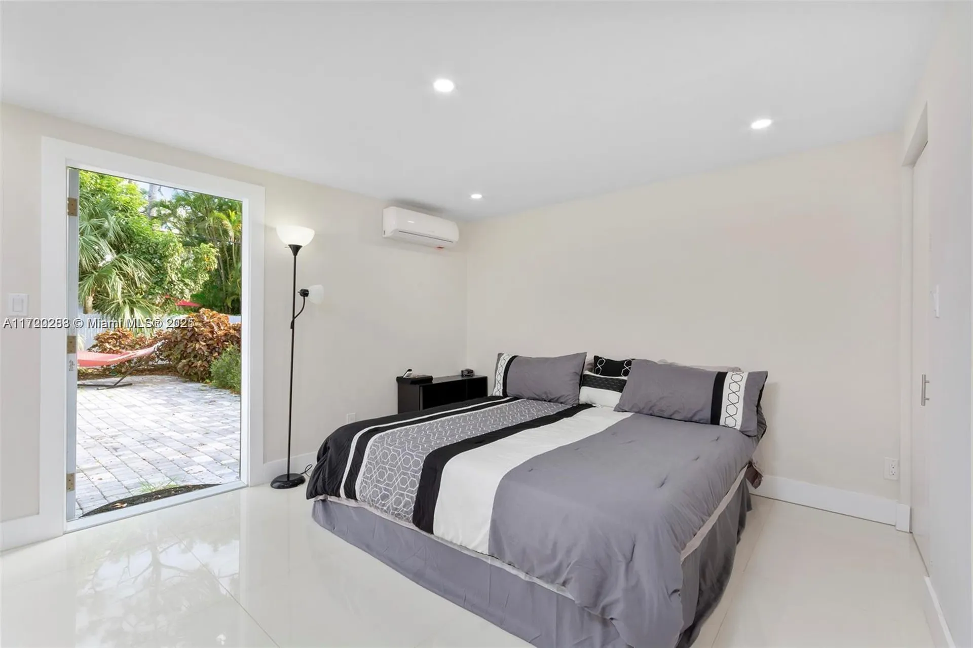 1808 SW 9th Street #1-2 Fort Lauderdale FL 33312