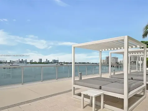1000 West Avenue Miami Beach FL 33139