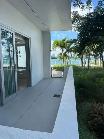 1000 West Avenue Miami Beach FL 33139