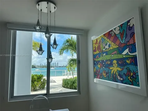 1000 West Avenue Miami Beach FL 33139