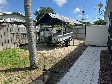9920 SW 194th Street Cutler Bay FL 33157