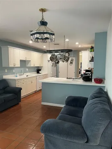 9920 SW 194th Street Cutler Bay FL 33157
