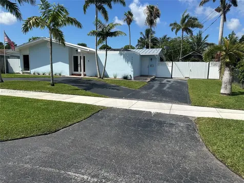 9920 SW 194th Street Cutler Bay FL 33157