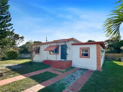 270 NW 118th Street Miami FL 33168