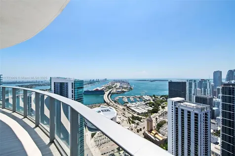 851 NE 1st Avenue Miami FL 33132