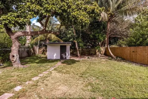 1535 NW 121st Street North Miami FL 33167