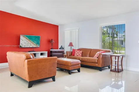 8141 SW 203rd Street Cutler Bay FL 33189