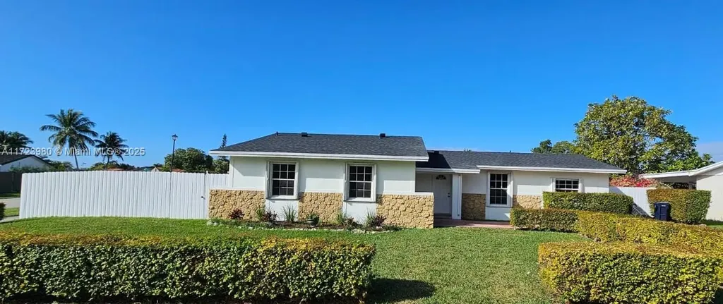 7802 SW 128th Place Miami FL 33183
