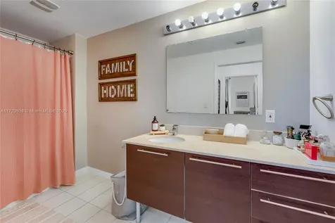 1900 N Bayshore Drive Miami FL 33132