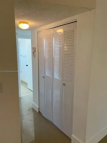 1800 SW 81st Avenue North Lauderdale FL 33068