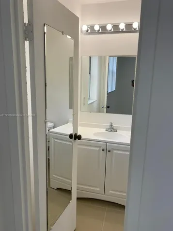 1800 SW 81st Avenue North Lauderdale FL 33068