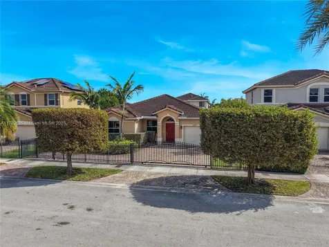 22527 SW 110th Court Miami FL 33170