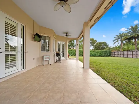 32364 SW 205th Avenue Homestead FL 33030