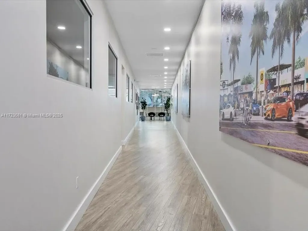 2404 Hollywood Boulevard Hollywood FL 33020
