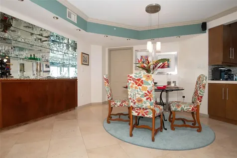 6301 Collins Avenue Miami Beach FL 33141