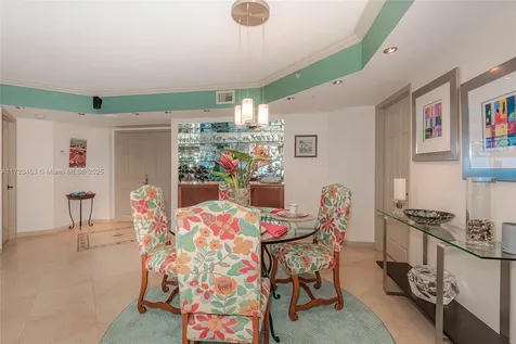 6301 Collins Avenue Miami Beach FL 33141