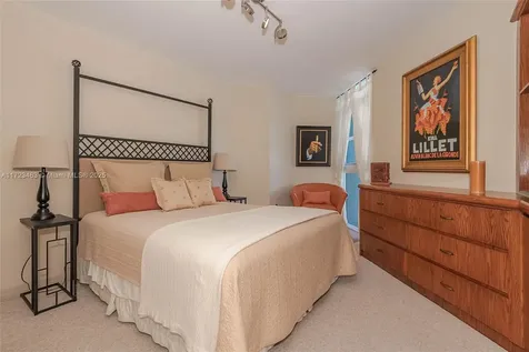 6301 Collins Avenue Miami Beach FL 33141