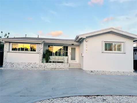 7549 Adventure Avenue North Bay Village FL 33141