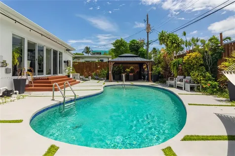 7549 Adventure Avenue North Bay Village FL 33141