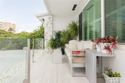 7549 Adventure Avenue North Bay Village FL 33141