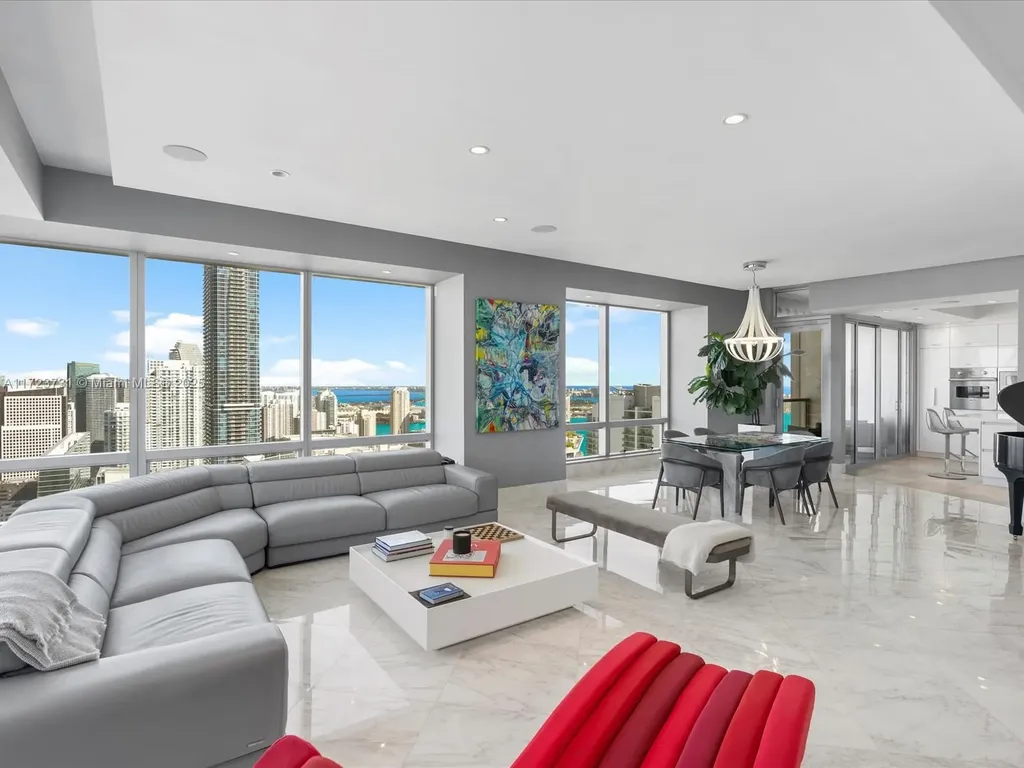 1425 Brickell Avenue Miami FL 33131