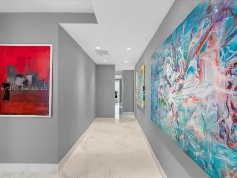 1425 Brickell Avenue Miami FL 33131